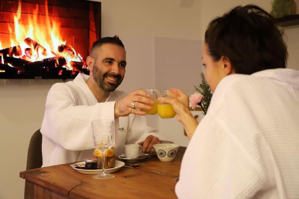 Love Room Unique - Sauna / Jacuzzi Charleville-Mézières 외부 사진