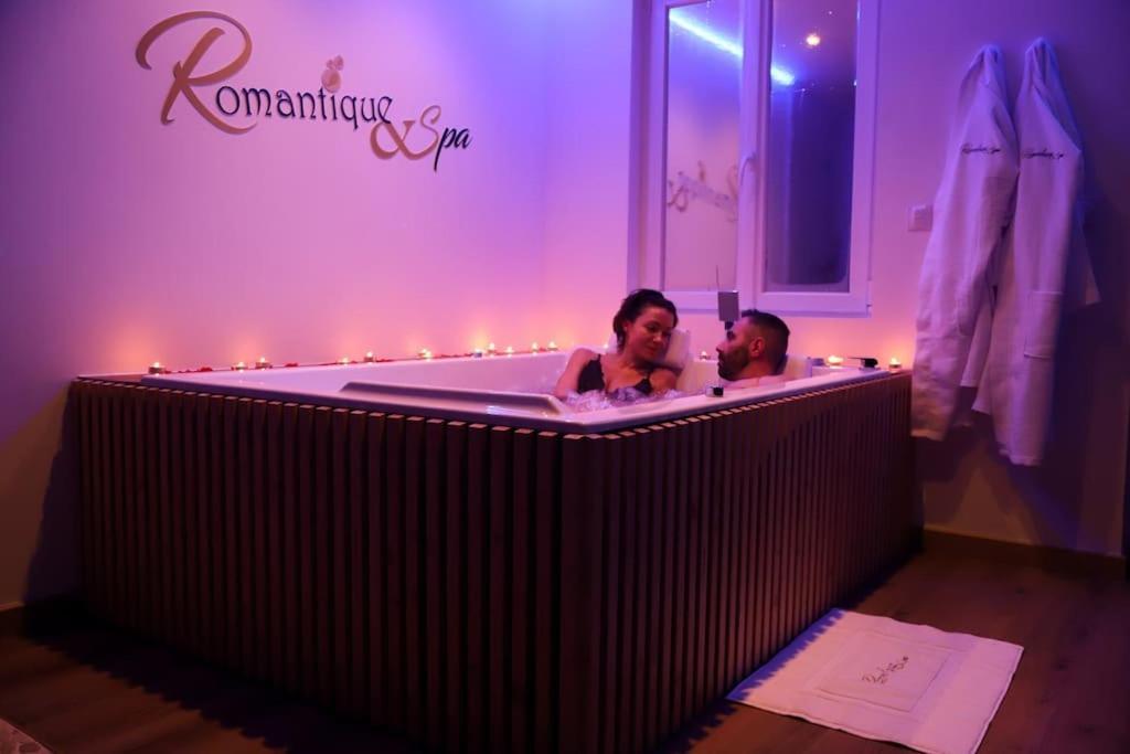 Love Room Unique - Sauna / Jacuzzi Charleville-Mézières 외부 사진